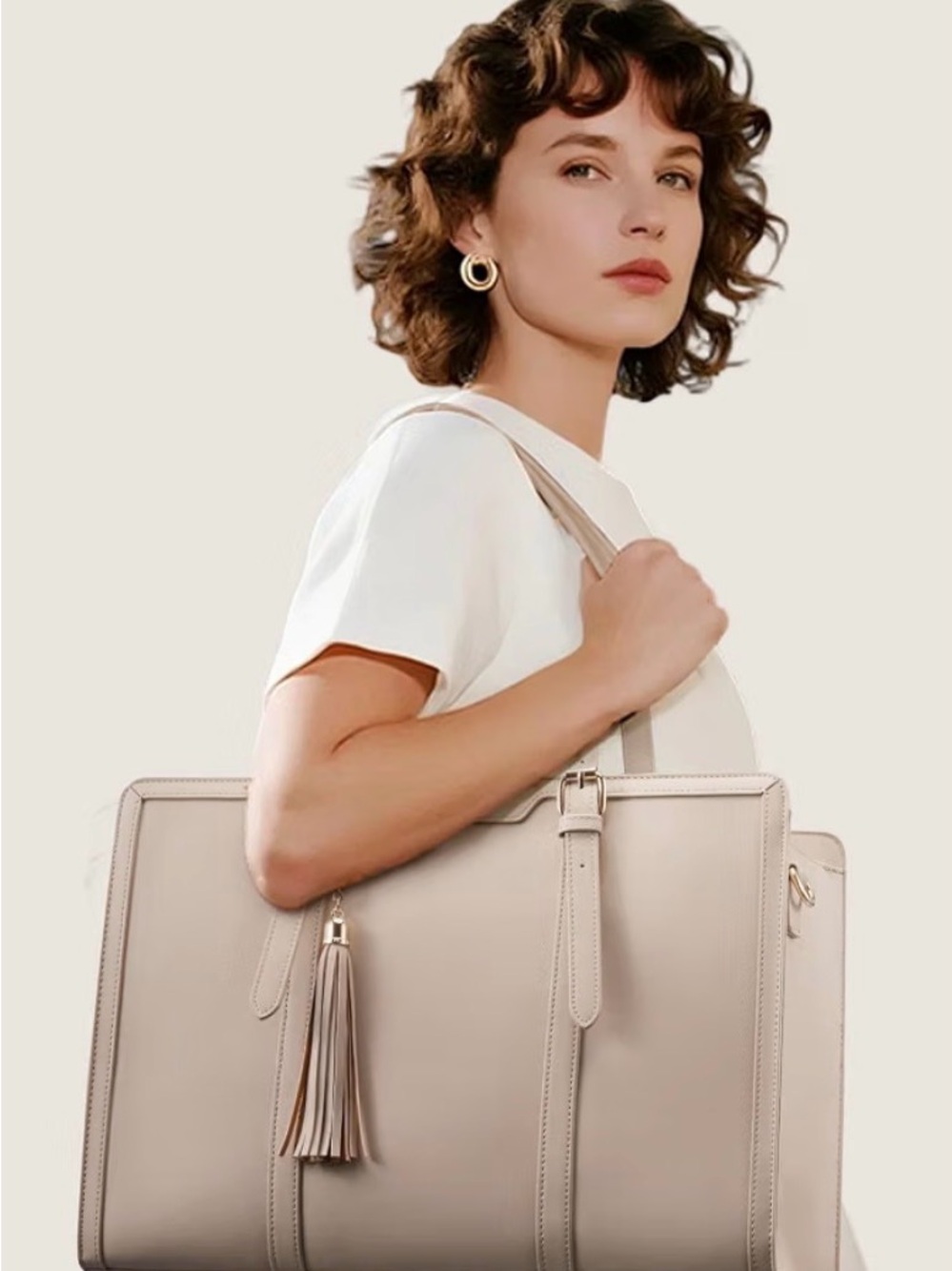 Structured LAPTOP Tote Bag in Light Beige - Elegant Everyday Carry